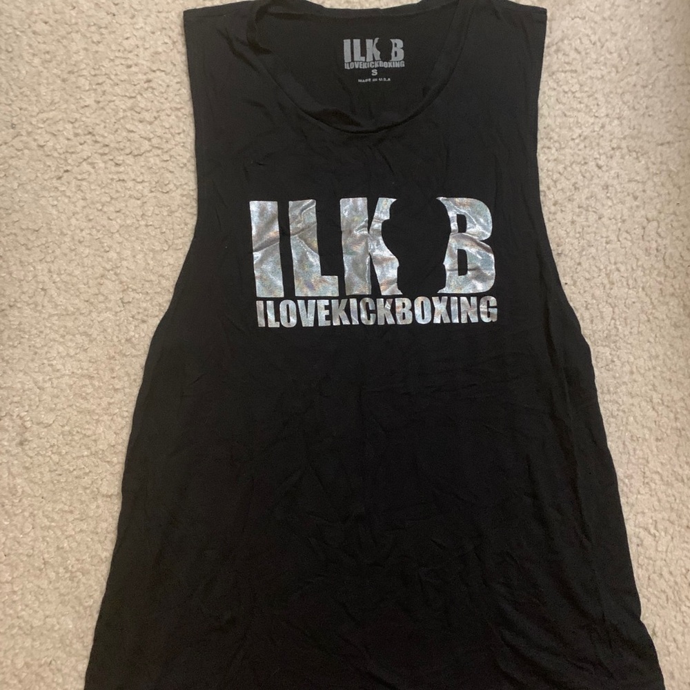 ILKB Prism Logo Tank Size S
